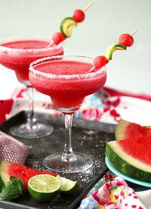 吃瓜群众喝果汁是真的吗,吃瓜群众喝果汁的真实效果探究