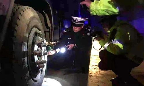 广西吃瓜群众看热闹,围观热闹，品味生活百态