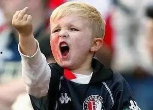 吃瓜群众谁是熊孩子,谁是熊孩子背后的推手？